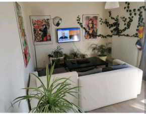 Appartement lumineux à 20 mètres du métro